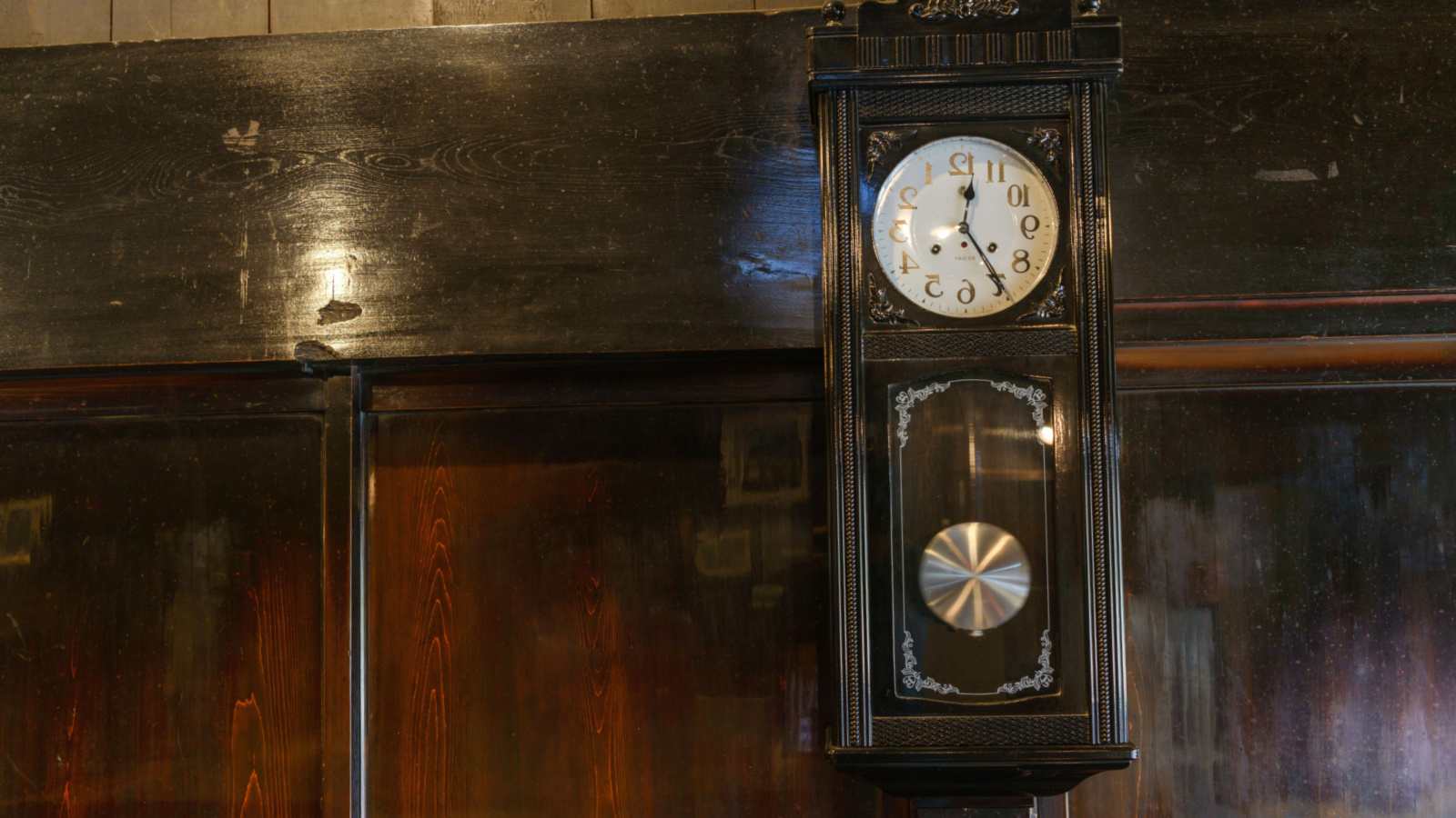 Hanging wall clock in a room