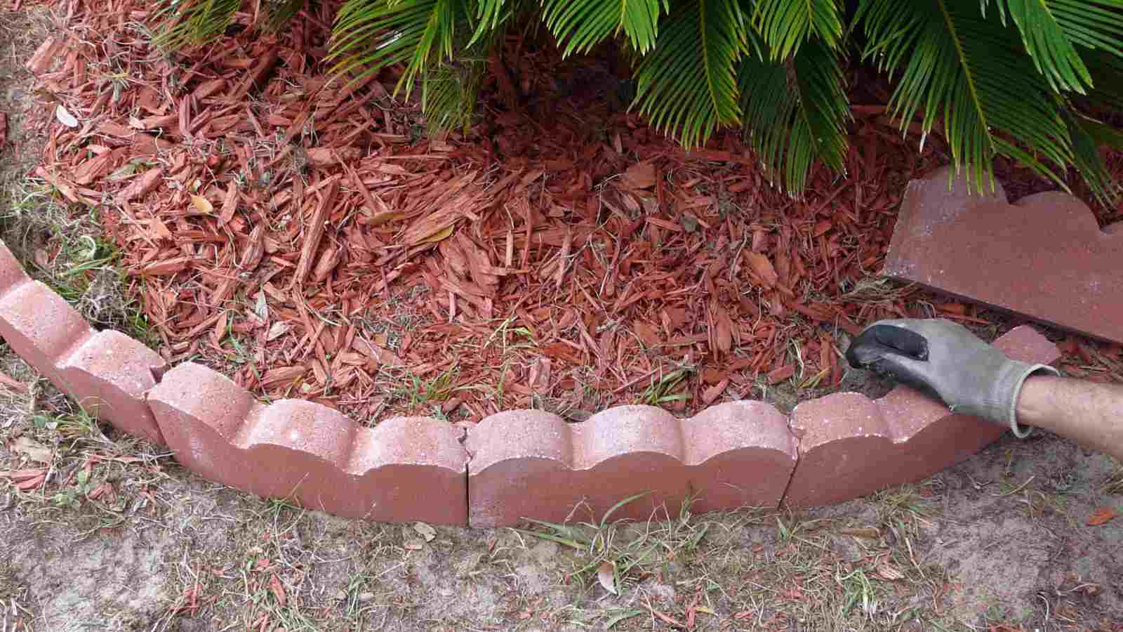 Red Mulchย