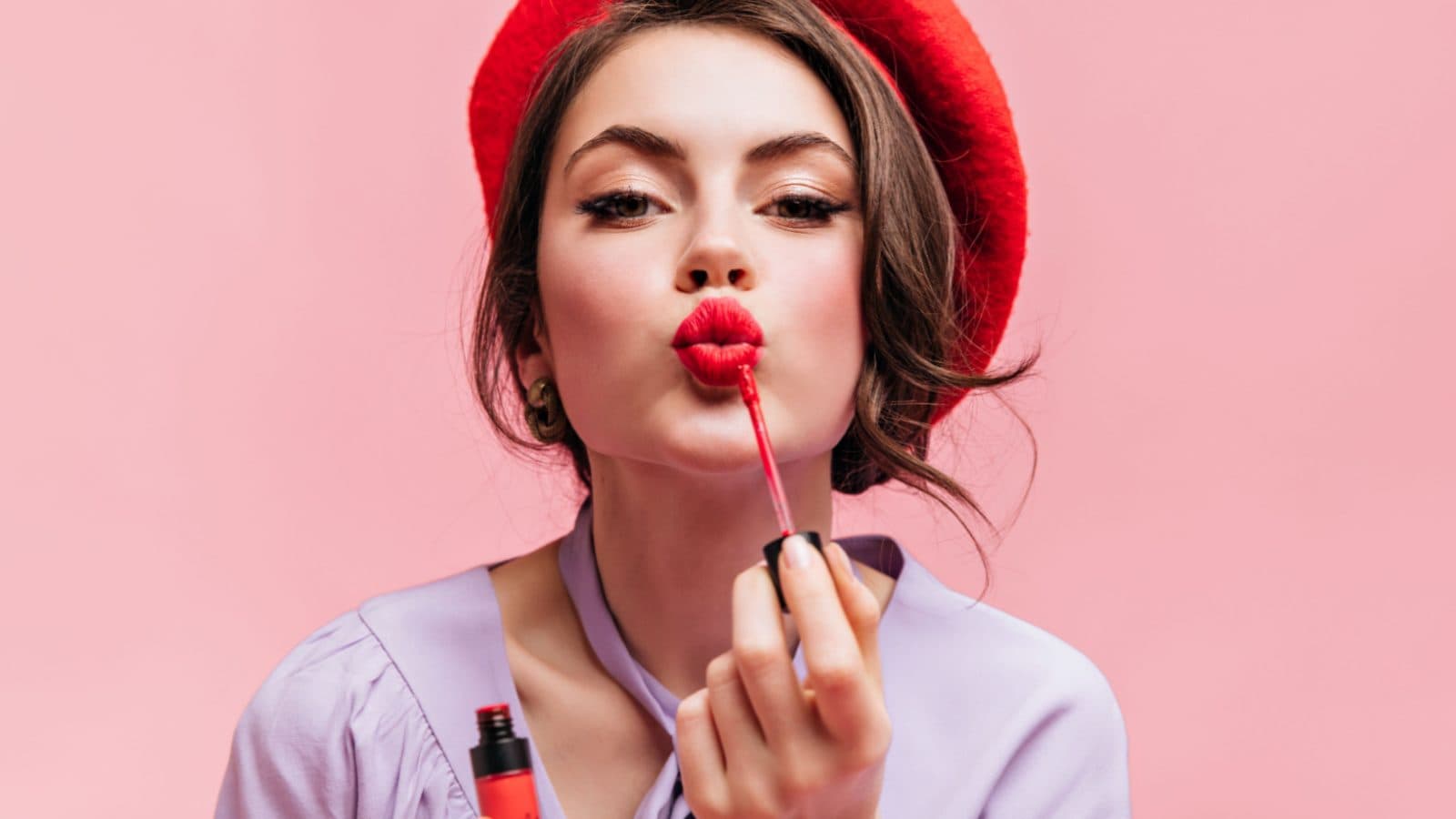 Nature's Paintbrush: 15 Striking Red-Flowering Trees Revealed